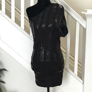 BEDO ONE SHOULDER SHORT SLEEVE SEQUIN PARTY DRESS
